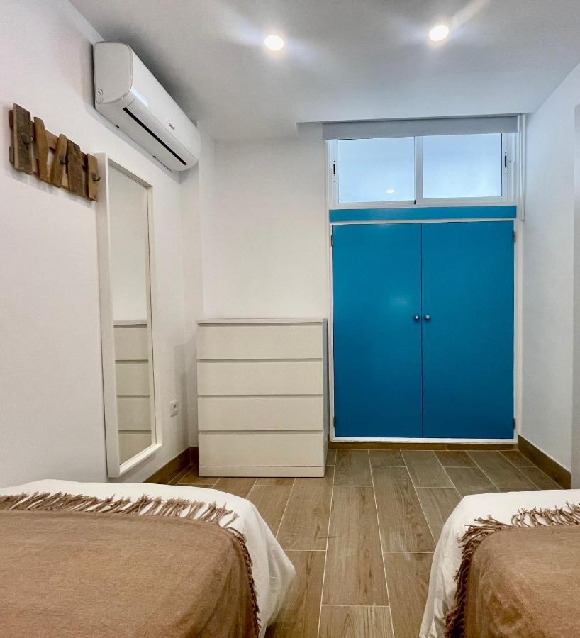 Paraiso Designer Conditioned With Terrace Apartment *